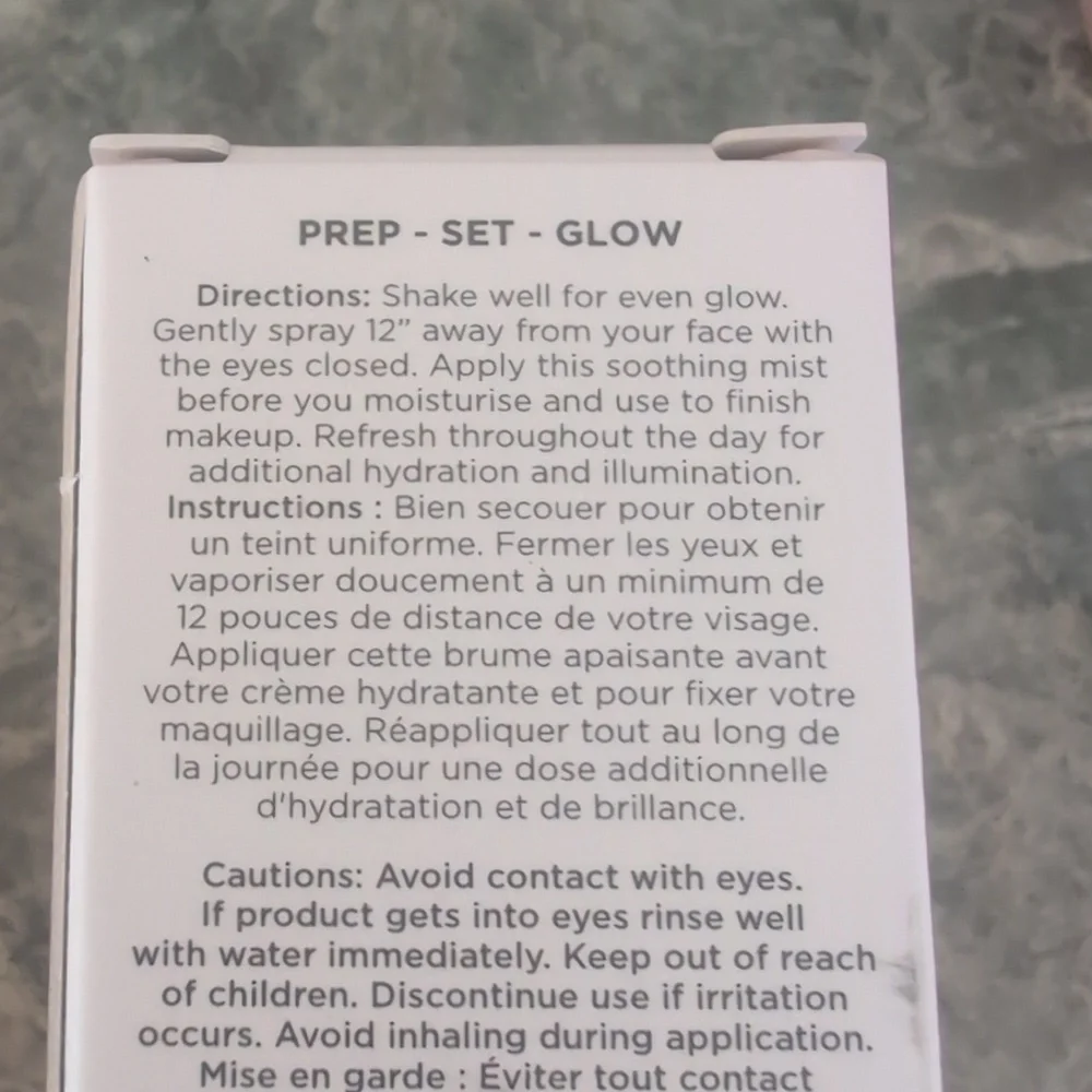 Iconic London Prep-Set-Glow Spray - Pink
